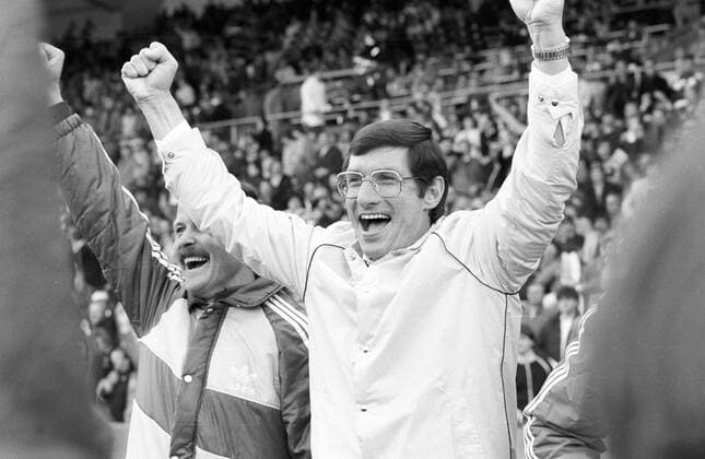 Trainer Lothar Buchmann (Eintracht Frankfurt) jubelt Eintracht Frankfurt ist DFB Pokalsieger 1981