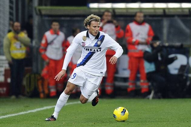 Genova 13 12 2011 - campionato di calcio serie A, CFC Genoa 1893 (FC) - Inter Mailand; Diego Forlan 