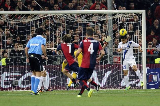 Genova 13 12 2011 - campionato di calcio serie A, CFC Genoa 1893 (FC) - Inter Mailand; Yuto Nagatomo - 