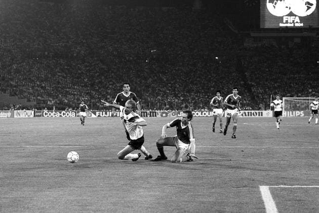 Rudi Völler (Deutschland, li.)