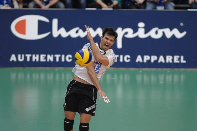 Joao JOSE (VfB Friedrichshafen) Volleyball, 1. Bundesliga, Männer, 2012 CEV Volleyball Champions League, VfB Friedrichshafen - Remat Zalau (ROM), 14.12.2011