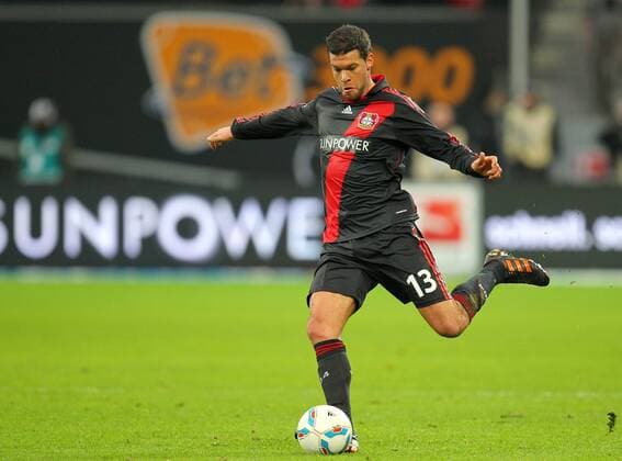 Samstag 17.12.2011, 1. Bundesliga Saison 11 12 - 17. Spieltag in Leverkusen, Bayer 04 Leverkusen - 1. FC Nürnberg 0:3, Michael Ballack (Bayer 04) DeFodi001