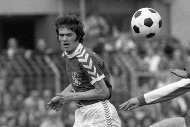 Friedhelm FUNKEL, Uerdingen, Aktion, Einzelaktion, SW-Aufnahme, Fussball 2. Bundesliga Bayer Uerdingen - Fortuna Köln 1:0, am 11.05.1975 in Uerdingen Krefeld