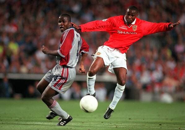 Andy Cole (Man Utd) Samuel Osei Kuffour (Bayern). Manchester United 2:1 Bayern Munich, Champions League Cup Final, 26 05 1999. Barcelona. 