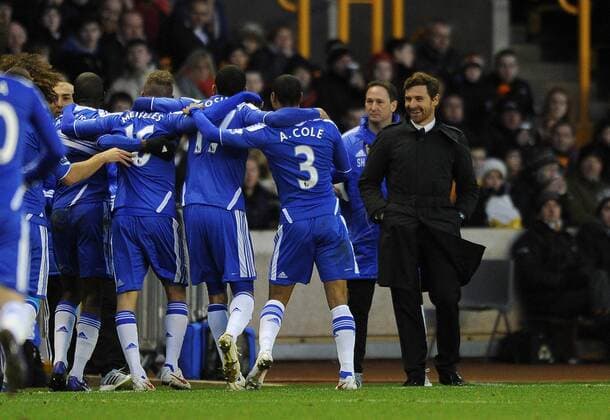Football - Premier League - Wolverhampton Wanderers vs. Chelsea The Chelsea players celebrate Ramires opening goal with manager Andre Villas-Boas at Molineux Stadium, Wolverhampton 