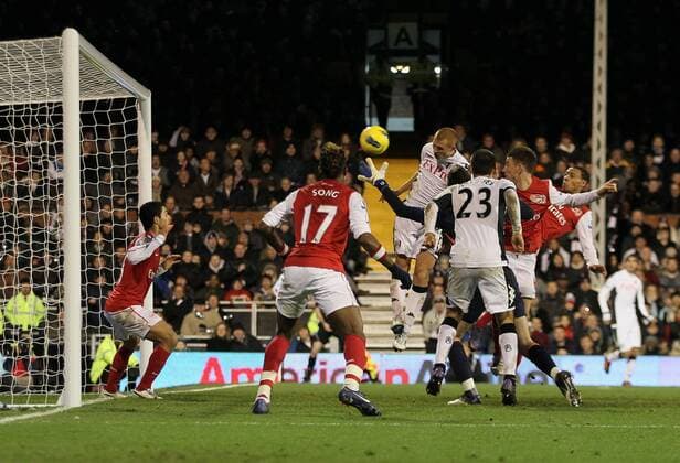 Fulhams Steve Sidwell scoring his sides equalising goal Barclays Premier League Fulham v Arsenal at Craven Cottage, London 2nd January, 2012 EDITORIAL USE ONLY. No use with unauthorised audio, video, data, fixture lists, club league logos or live services. Online in-match use limited to 120 images, no video emulation. No use in betting, games or single club league player publications.