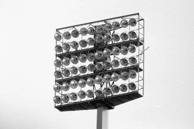 Fußball, Stadiongeschichte VfB Stuttgart Flutlichtmast im Stuttgarter Neckarstadion