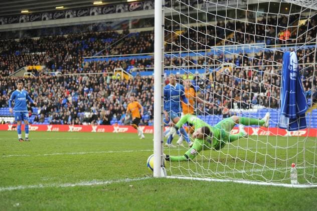07.01.2012. Colin Doyle (Birmingham City) completes a double save to keep Birmingham in the FA Cup, Third Round football match between Birmingham City and Wolverhampton Wanderers played at St Andrews. The game ended in a 0-0 draw. xAnthonyxStanleyx  ActionPlus11231139