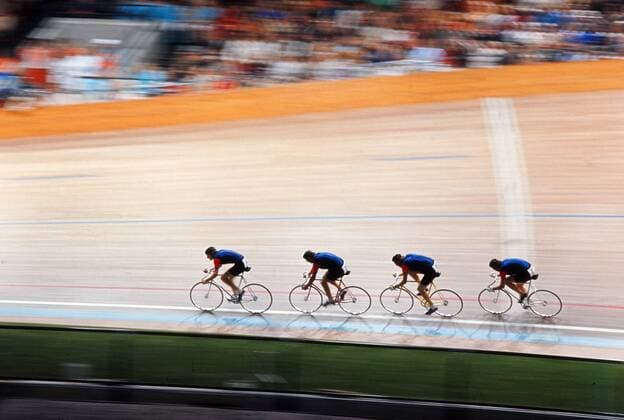 Cycling : Munich Olympics 1972 4000m team Pursuit final. Great Britain team - ( Bronze medal winners ). Ronald Keeble - leader, Michael Bennett (2) William Moore (3) Ian Hallam (4) . 