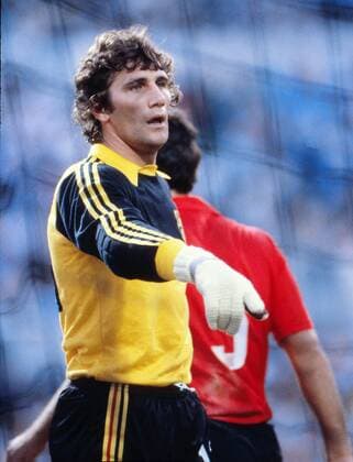 Jean Marie Pfaff (Belgium) goalkeeper. European Championship Final 1980. 22 06 1980 West Germany v Belgium. 