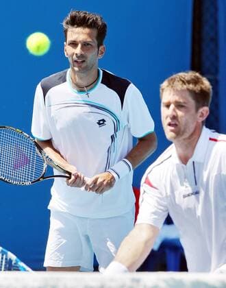 TENNIS - ATP, Australian Open 2012 MELBOURNE,AUSTRALIEN,19.JAN.12 - TENNIS - ATP Tennis Herren World Tour, Grand Slam, Australian Open, Doppel. Bild zeigt Julian Knowle (AUT) und Michael Kohlmann (GER). 