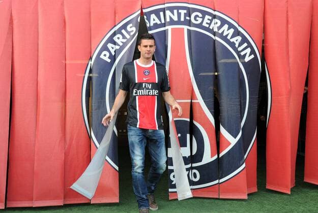 Presentation de Thiago MOTTA - Parc des Princes - Football : FC Paris St. Germain - 01 02 2012 AnthonyBIBARD 