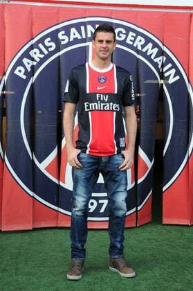 Presentation de Thiago MOTTA - Parc des Princes - Football : FC Paris St. Germain - 01 02 2012 AnthonyBIBARD 
