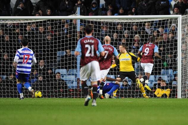 Football - Premier League - Aston Villa vs. Queens Park Rangers QPR Aston Villa s Darren Bent scores late in the first half (1-2) at Villa Park, Birmingham 