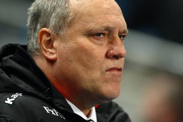Football - Premier League - Manchester City vs. Fulham FC Fulham s manager, Martin Jol at the Etihad Stadium 