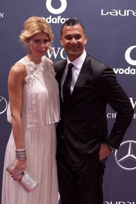 06.02.2012 London, England. Ruud Gullit and his wife Estelle Cruyff at the Laureus Sports Awards in The Queen Elizabeth Conference Centre London xMitchellxGunnx  ActionPlus11241929