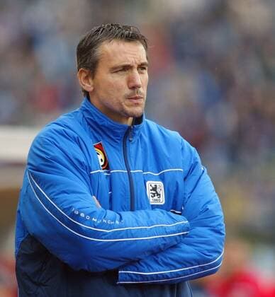 Fussball Trainer TSV 1860 München Peter Pacult