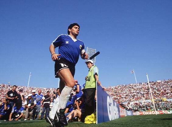 Fußball WM Italien 1990 : MARADONA Diego ,