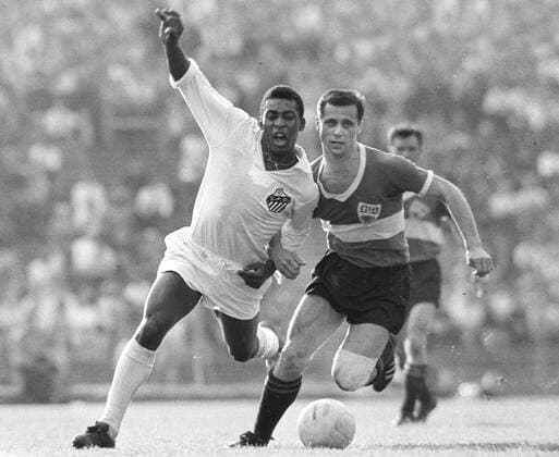 VfB Stuttgart - FC Santos Pele (links) - Günter Seibold