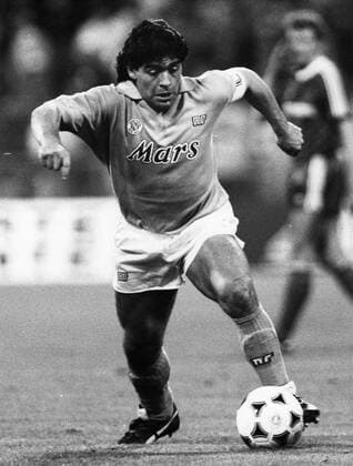 Fußball Diego Maradona, SSC Neapel