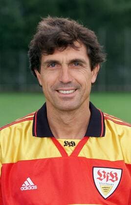 Fussball VFB Stuttgart Amateure Trainer Rainer Adrion