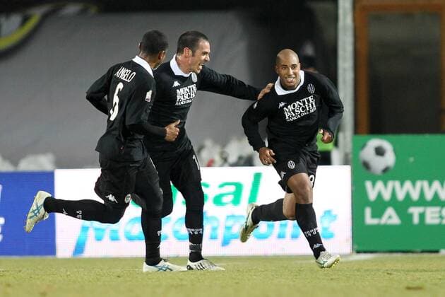 REGINALDO (SIENA) GAETANO D AGOSTINO AC Siena vs. SSC Napoli Tim Cup Coppa Italia 2011 2012 lucaxpagliaricci