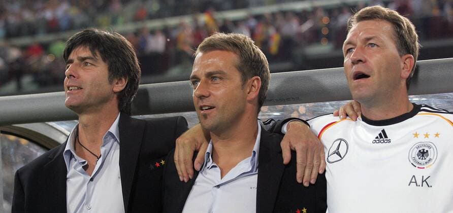 Fussball Herren Nationalmannschaft Europameisterschaft EM 2008 Qualifikation Deutschland - Irland :v.l. Bundestrainer Joachim Löw (GER) , Co Trainer Hans-Dieter Flick (GER) , Torwart Trainer Andreas Köpke (GER)