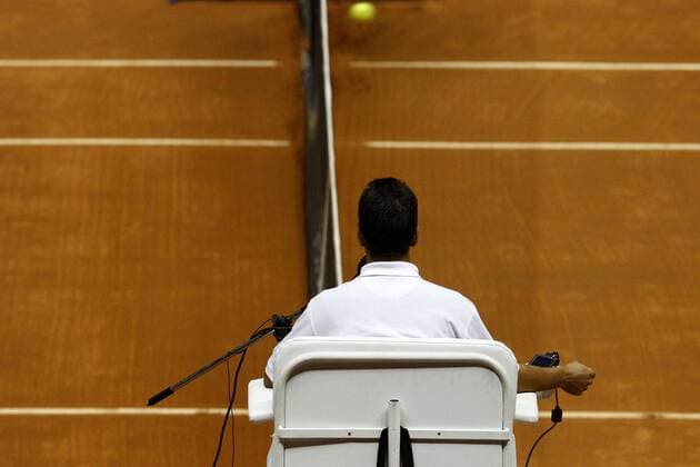 O juiz de cadeira Damian Steiner durante a partida entre o português Rui Machado contra o espanhol Rubem Ramirez Hidalgo válida pelo torneio de tênis Brasil Open 2012, realizado no ginásio do Ibirapuera, em São Paulo SP, Brasil - 14 02 2012. x(1275)xLéoxPinheirox  (8326) Brasil Open 2012