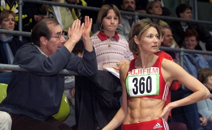 Deutsche Meisterschaft Leichtathletik Halle Sindelfingen 2000 von links: Gerd Osenberg , Heike Henkel