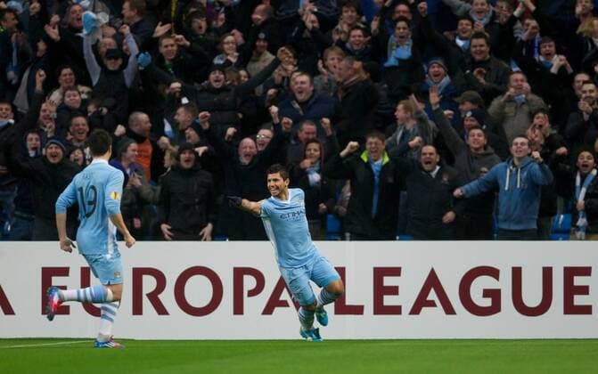 Manchester City s Sergio Kun Aguero celebrates scoring the first goal against FC Porto during the UEFA Europa League Round of 32 2nd Leg match at City of Manchester Stadium. xHOCHxZWEIx xPropagandax