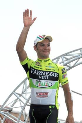 Andrea GUARDINI ( ITA Farnese Vini - Selle Italia ) gewinnt die 2.Etappe der Tour de Langkawi im Massensprint - Podium - Freude - hoch - Event: 2.Stage - Putrajaya to Melaka 151.0 km - Tour of Langkawi - Tour de Langkawi - Le Tour de Langkawi 2012 - Location: Melaka - Malaysia - Asien - Asia - Datum: 25.02.2012 - Contact