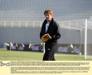 Fussball International WM Qualifikation 2014 28.02.2012 Training Libanon Trainer Theo Buecker (Libanon) 