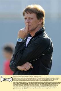 Fussball International WM Qualifikation 2014 28.02.2012 Training Libanon Trainer Theo Buecker (Libanon) 