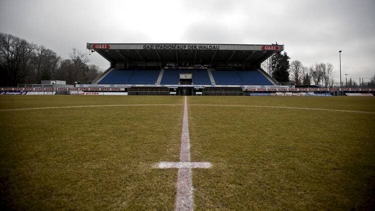 Fußball, Stadiongeschichte Stuttgarter Kickers Das Stuttgarter GAZI Stadion auf der Waldau wird umgebaut - Regionalliga - Stuttgarter Kickers