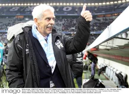 Präsident Dieter Schneider (TSV 1860 München) Fussball 2. BL München Allianz Arena 05.03.2012 TSV 1860 München - FC St. Pauli