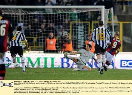 il gol di Marco DI VAIO (Bologna) goal celebration, FC Bologna - Juventus Turin allexsabba