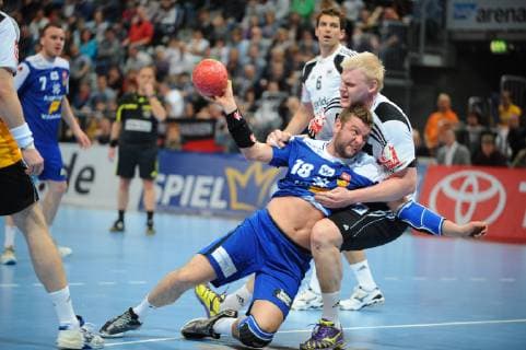 Länderspiel,14.03.2012,Deutschland vs. Island Patrick Wienek hält Robert Gunnarsson ,Island, - ksp