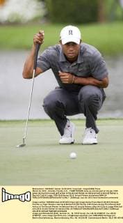 March 24, 2012 - Orlando, Florida, U.S. - TIGER WOODS lines up a birdie putt on the par 4 8th green during third round golf action of the Arnold Palmer Invitational held at Arnold Palmer s Bay Hill Club & Lodge. PGA Golf Herren 2012: Arnold Palmer Invitational MAR 24 - ZUMAcg2