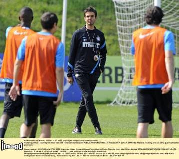 Gentile (Como) - Training von Inter Mailand - Andrea Stramaccioni 
