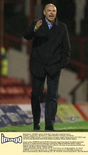 Football - League One - Brentford vs. Oldham Brentford manager, Uwe Rosler 
