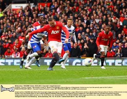 Football - Premier League - Manchester United vs. Queens Park Rangers Wayne Rooney of Manchester United scores from the penalty spot at Old Trafford 