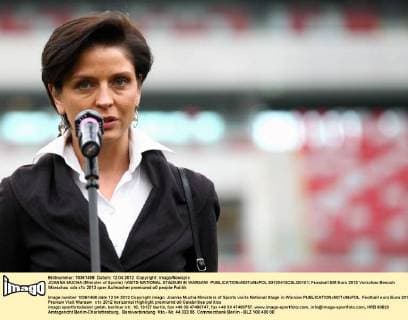 JOANNA MUCHA (Minister of Sports) -VISITS NATIONAL STADIUM IN WARSAW  20120412CSLG0101