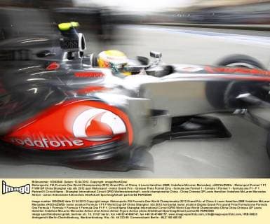Motorsports: FIA Formula One World Championship 2012, Grand Prix of China, 4 Lewis Hamilton (GBR, Vodafone McLaren Mercedes), xHOCHxZWEIx