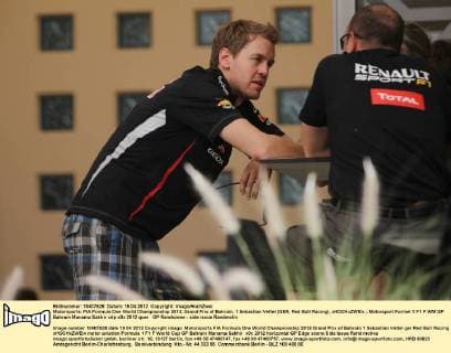 Motorsports: FIA Formula One World Championship 2012, Grand Prix of Bahrain, 1 Sebastian Vettel (GER, Red Bull Racing), xHOCHxZWEIx