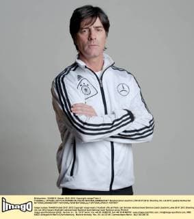 FUSSBALL: OFFIZIELLER FOTOTERMIN DEUTSCHE NATIONALMANNSCHAFT Bundestrainer Joachim LÖW 29.01.2012