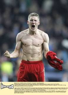 FC Bayern Munich s Bastian Schweinsteiger celebrates during UEFA Champions League match. April 25, 2012.  (20165935)