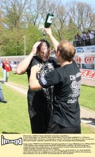 3. Liga VfB Stuttgart II vs. VfR Aalen 28.04.12 Gazi Stadion Trainer Ralph HASENHÜTTL ( VfR Aalen ) Robert LECHLEITER ( VfR Aalen )