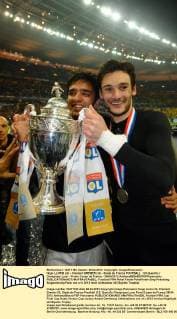 Hugo LLORIS (ol) - Clement GRENIER (ol) - Stade de France FOOTBALL : US Quevilly Olympique Lyon - Finale Coupe de France - 28 04 2012 AnthonyBIBARD FEP Panoramic 