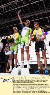 Siegerehrung 1.Platz M. Moser (ITA) 2. Platz D.Nerz (GER) 3.Platz S. Firsanov(RUS) Rund um den Finanzplatz Eschborn-Frankfurt, Radrennen, Frankfurt am Main, 1.5.2012 50-jähriges Jubilaeum, 51-Austragung des Radklassikers,