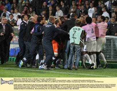 bagarre entre montpellier et evian FOOTBALL : Montpellier HSC vs Evian Thonon Gaillard - Ligue 1 - 01 05 2012 RichardGosselin Panoramic 